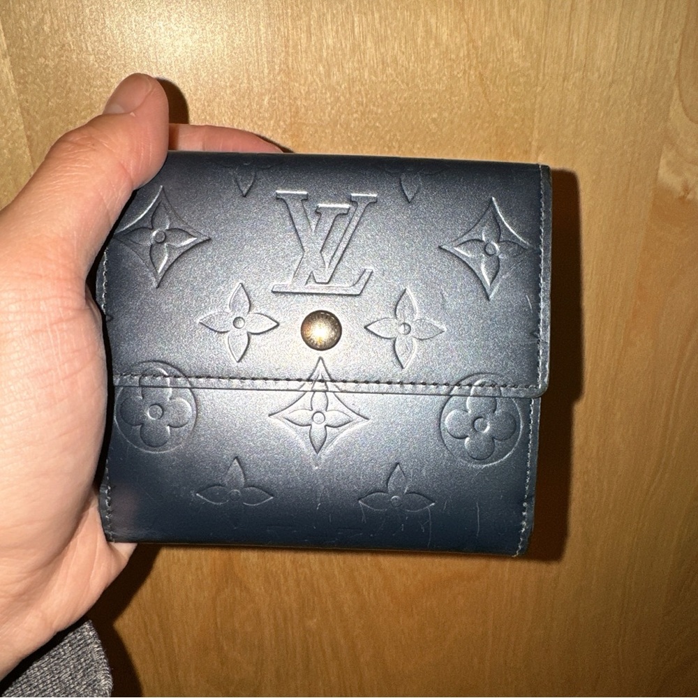 Louis Vuitton Women Wallet